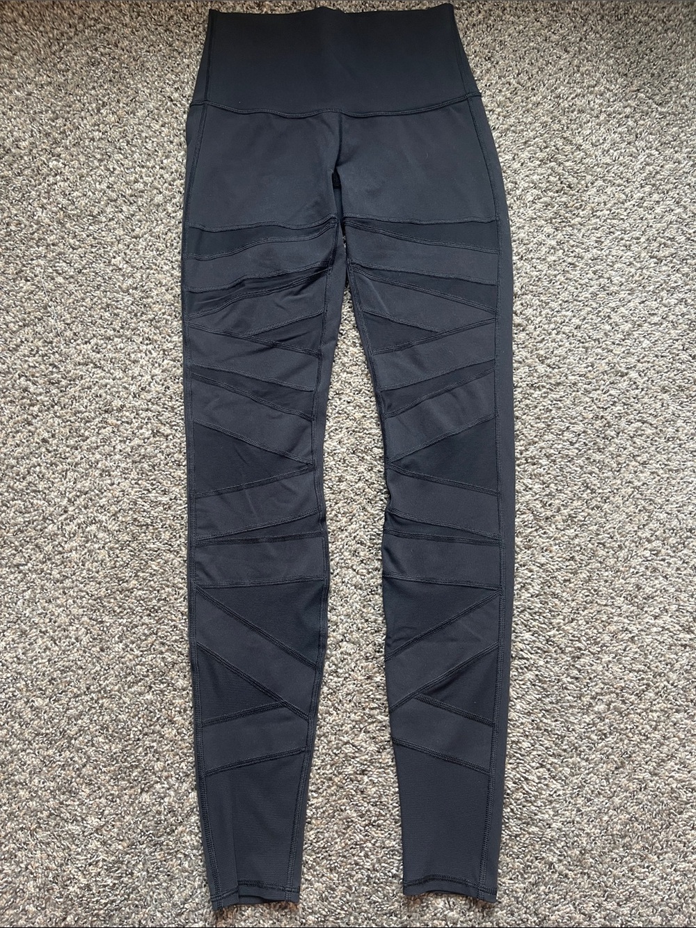 Lululemon High Times Pant *Tech Mesh - Black; Size 6